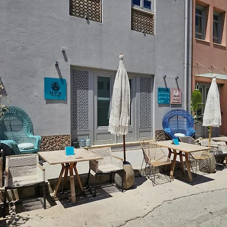 Frizette In Venetian Harbour By Nyx Chic Manor Chania (Crete)