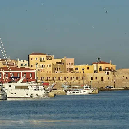 Villa Frizette In Venetian Harbour By Nyx Chic Manor